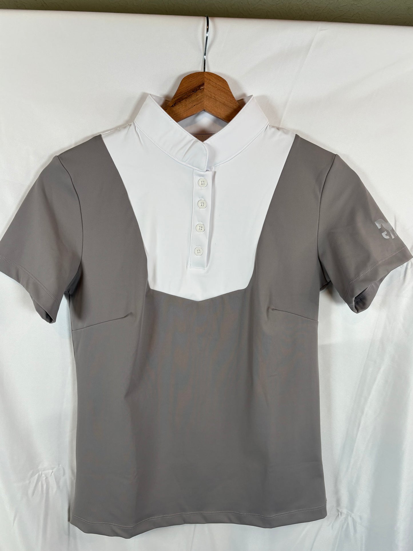Stella Blanc Show Shirt - Royal Line