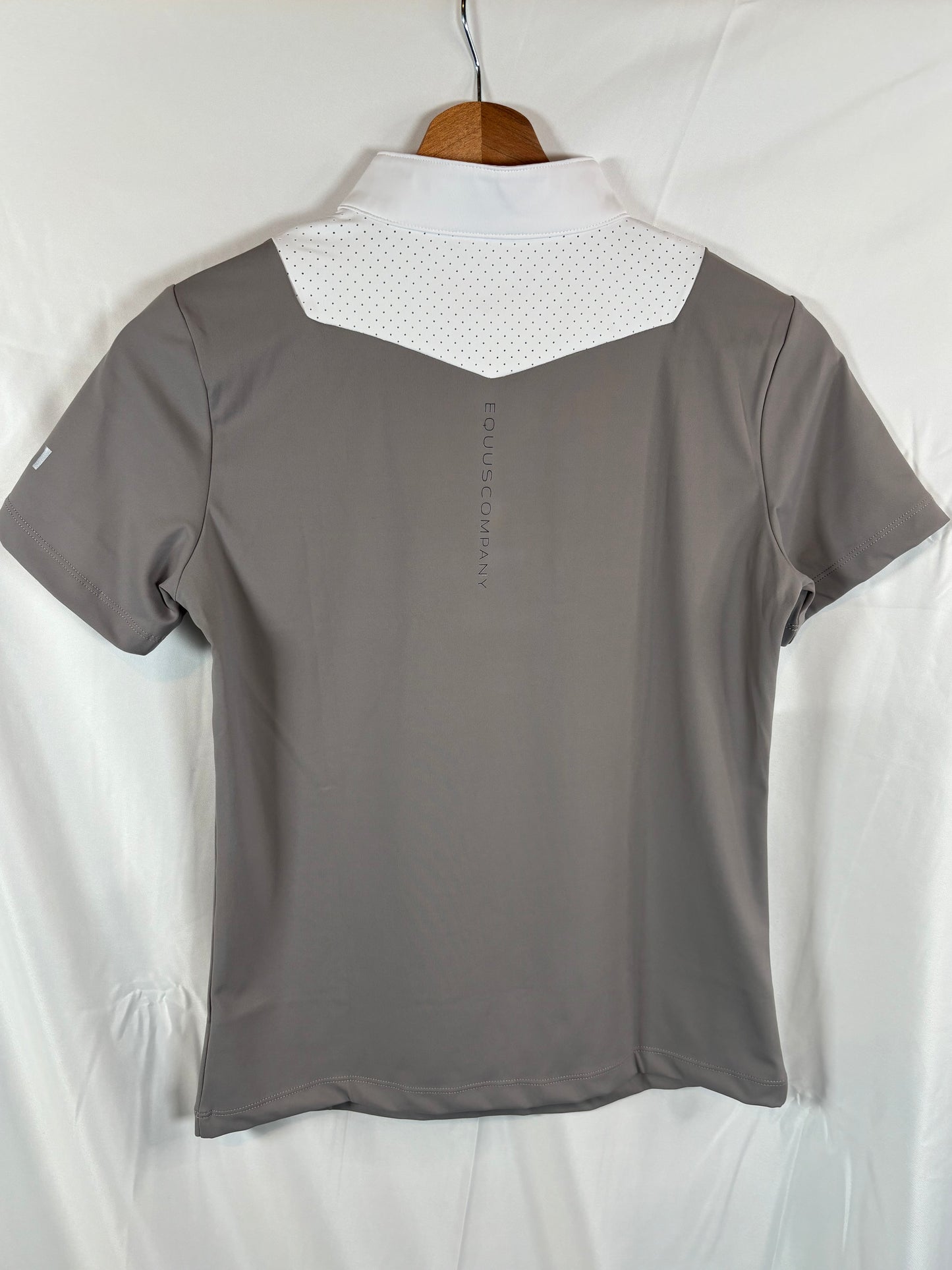 Stella Blanc Show Shirt - Royal Line