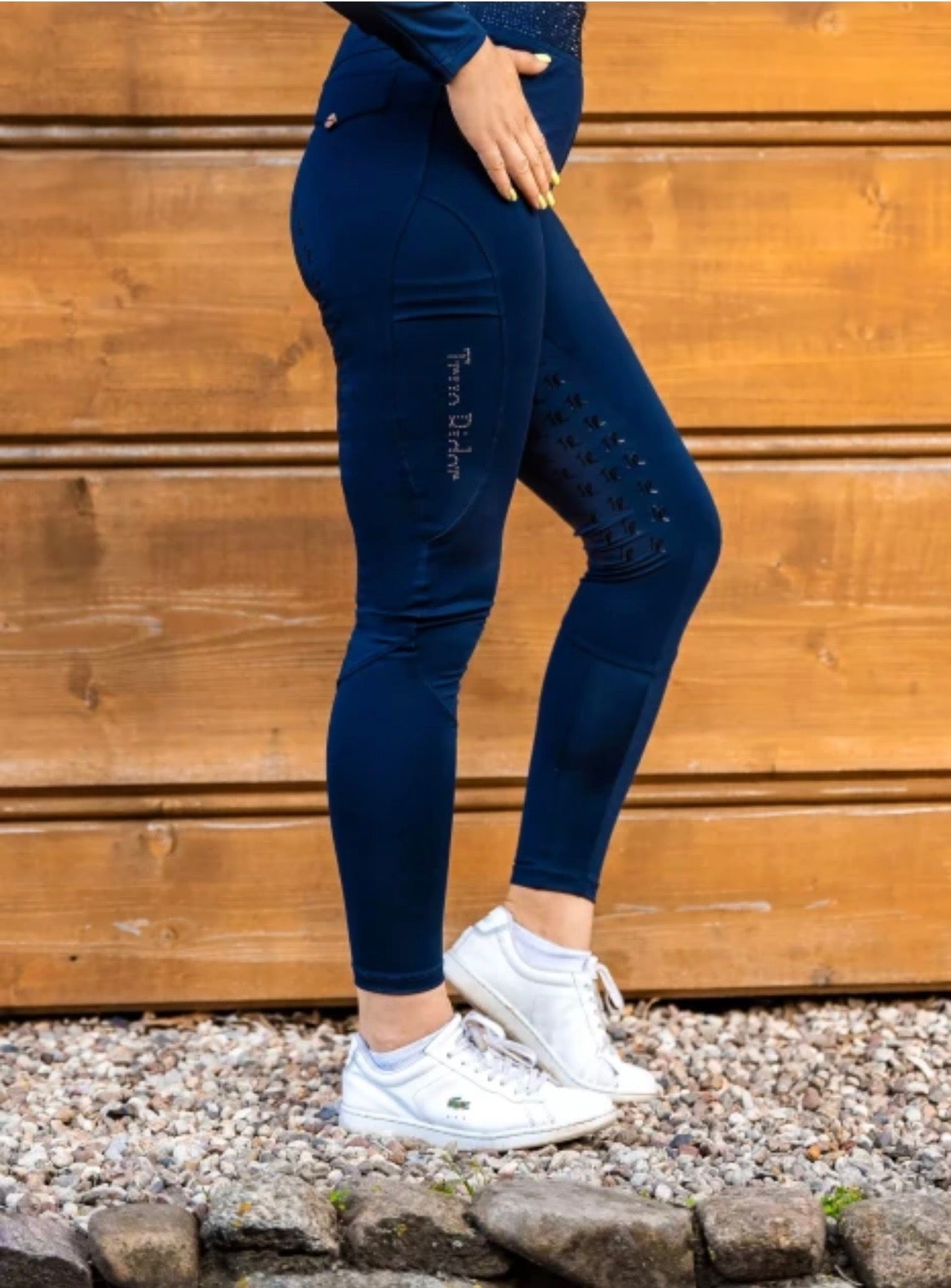 Marta Diamond NAVY