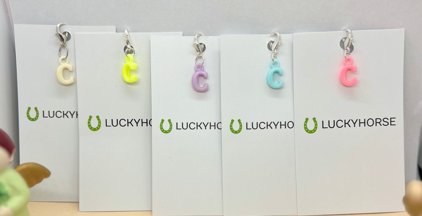 Collection Letters by Lucky Horse - C