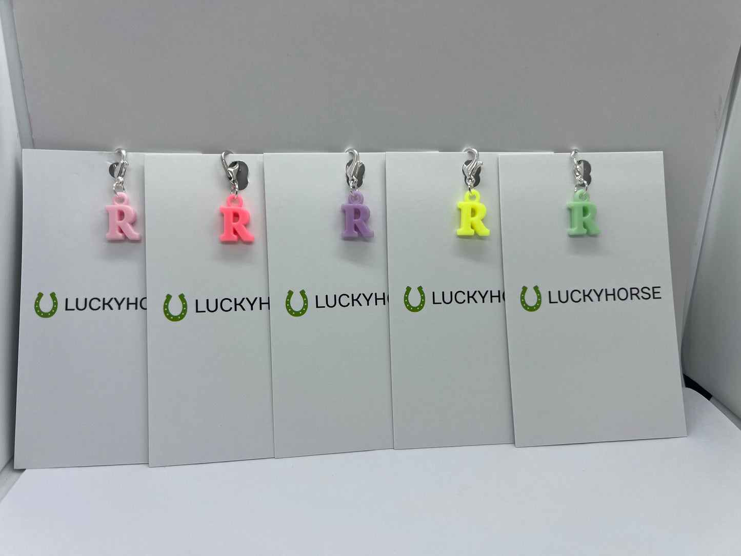 Collection Letters by Lucky Horse - R