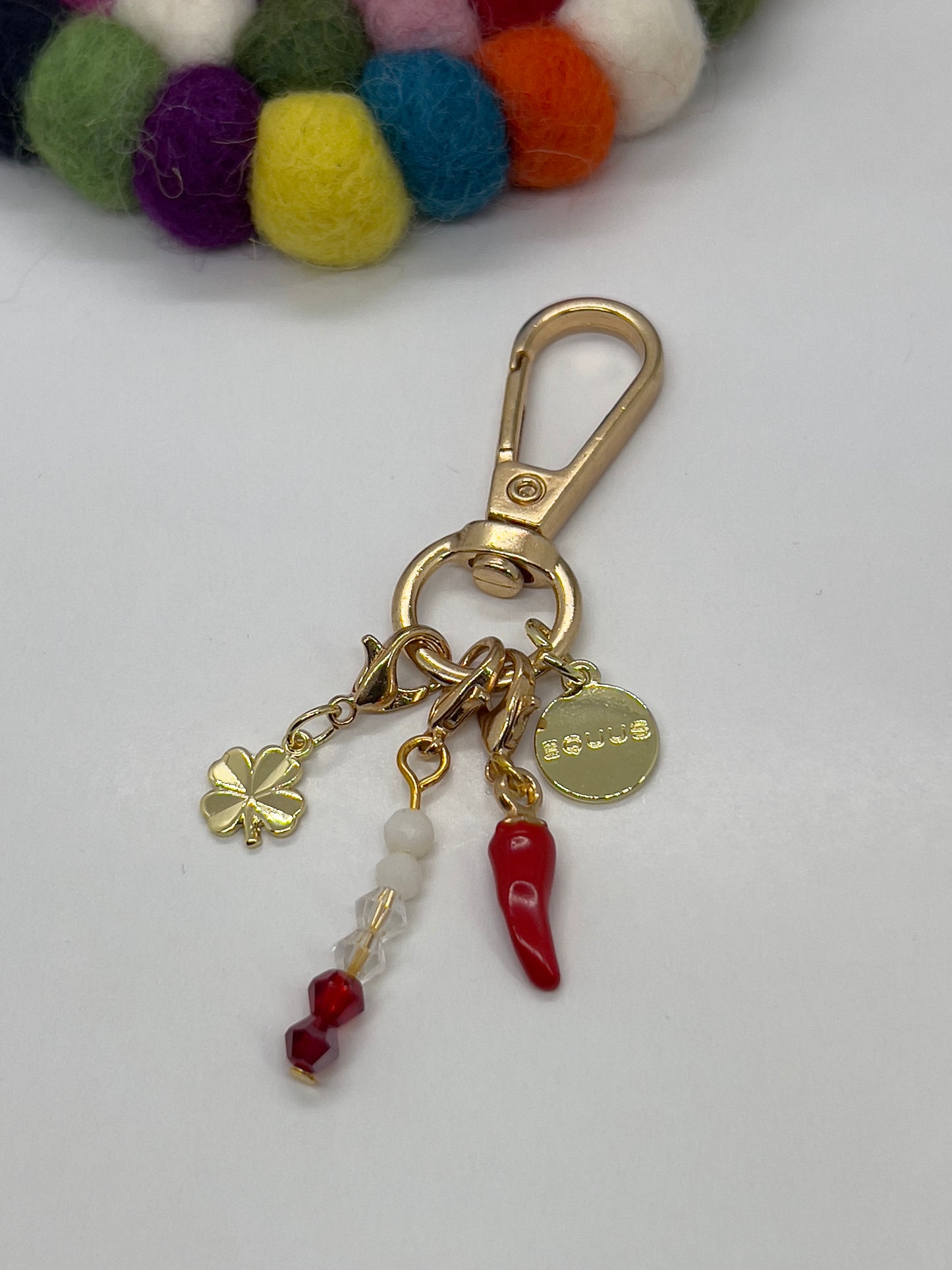 Equus Red Amulett (4 x charms bonnet)